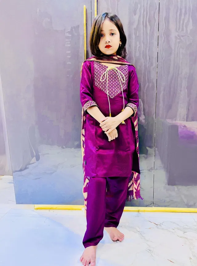 barkatdesigningplanet Girls Festive & Party, Wedding, Casual Kurta, Pyjama & Dupatta Set