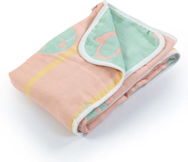LuvLap Animal Crib Quilt for  Mild Winter