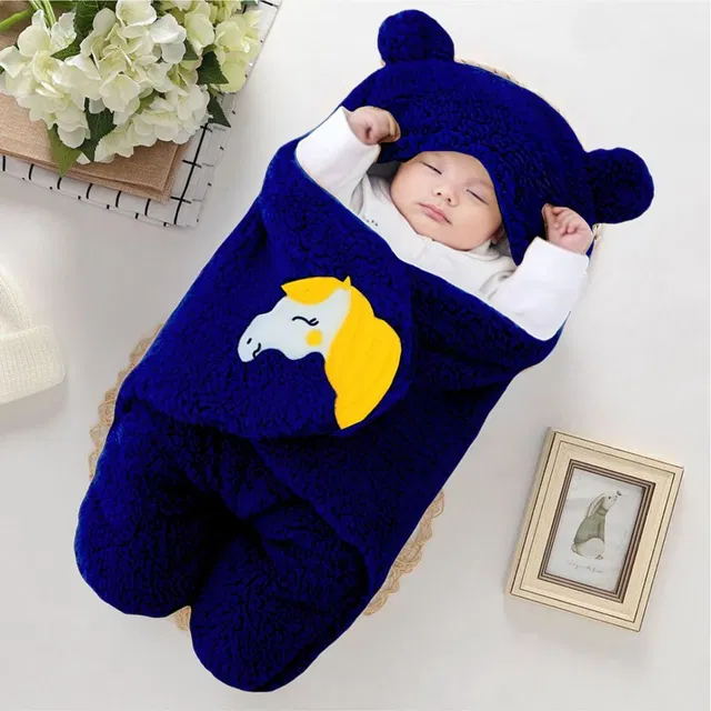BABY ZONE Animal Single Hooded Baby Blanket for  AC Room