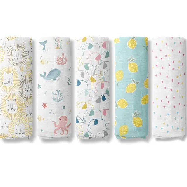 haus & kinder Printed Crib Swaddling Baby Blanket for  All Season