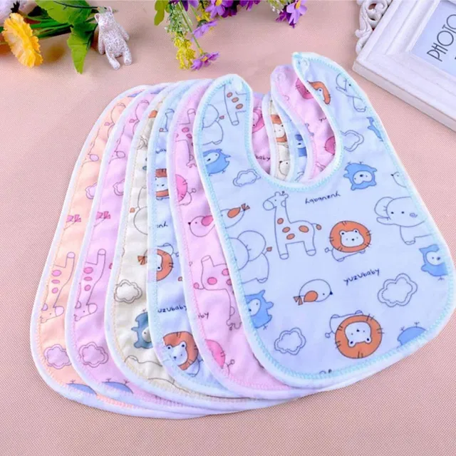 Hunaysa Baby Cartoon Print Feeding Bib Set