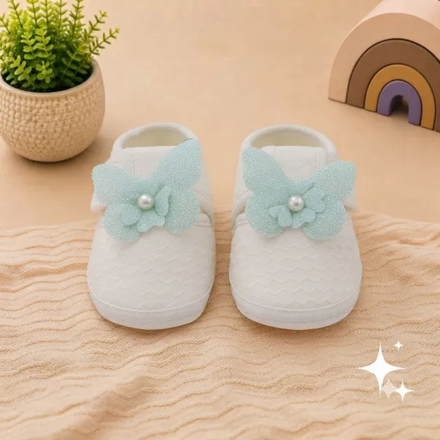 Nibletto 6 To 12 Months Baby Girls Cotton Butterfly Applique Anti-Slip Velcro Sandal Booties