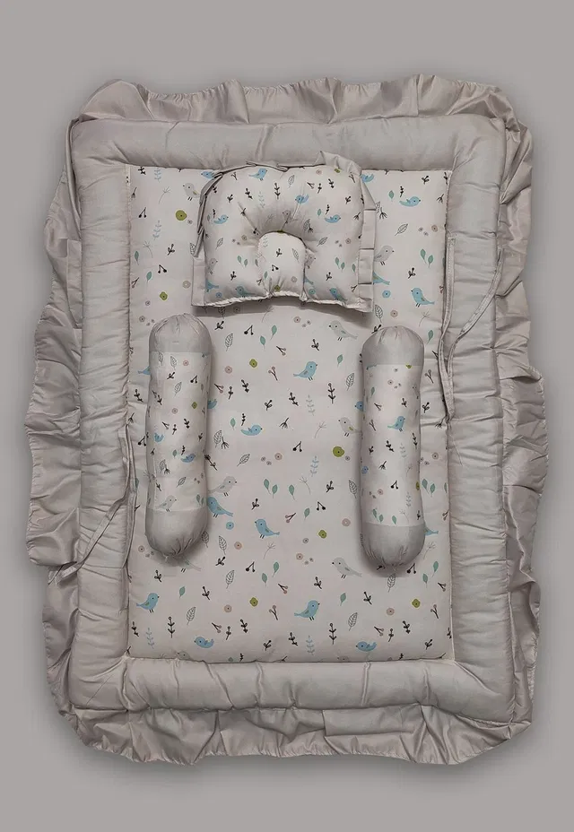 Vanray Fashion Comfort Baby Sleeping Bed Set with Soft Pillow and Side Cushions Baby Bedding Set Standard