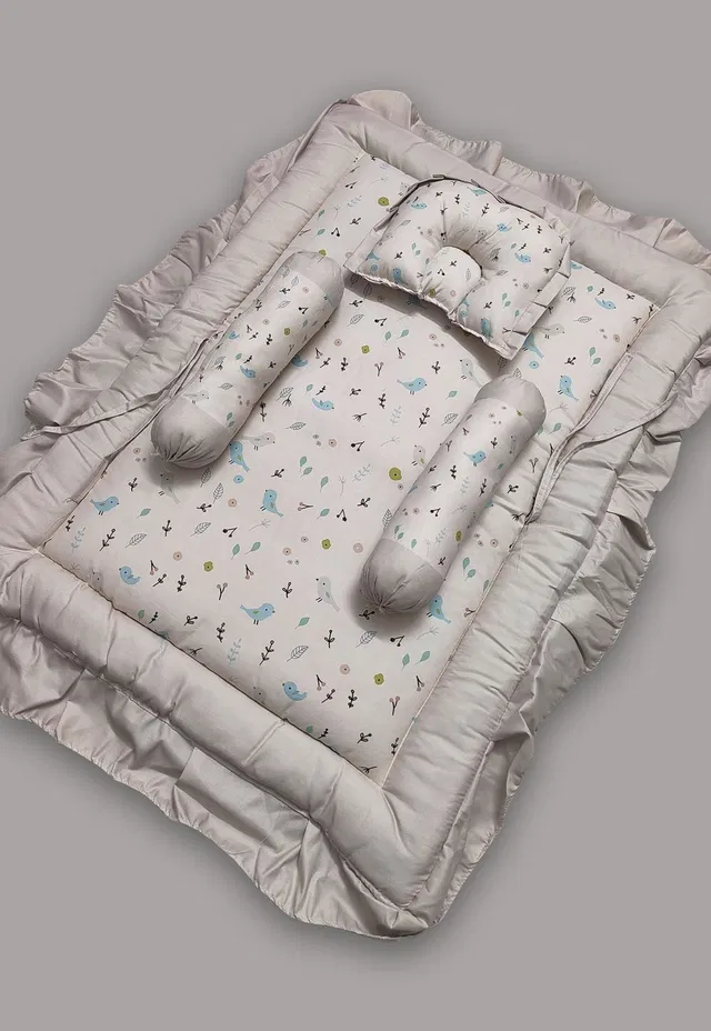 Vanray Fashion Premium Baby Bedding Set for Newborn with Side Cushions Baby Bedding Set Standard