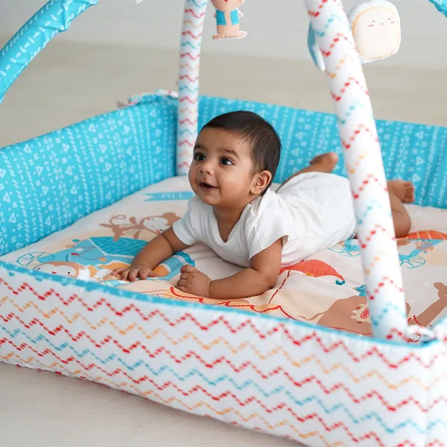 TIDY SLEEP Baby Play Gym | 4 Detachable Toys, | Little Finder