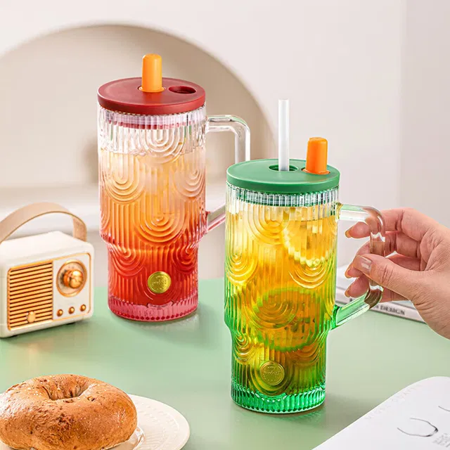 Maira Trends Glass Coffee Mug with Straw Green Tea Sipper Tumbler Mugs with Lid - Pack of 1