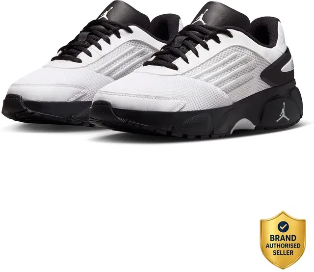 NIKE Trunner Flow Sneakers For Women