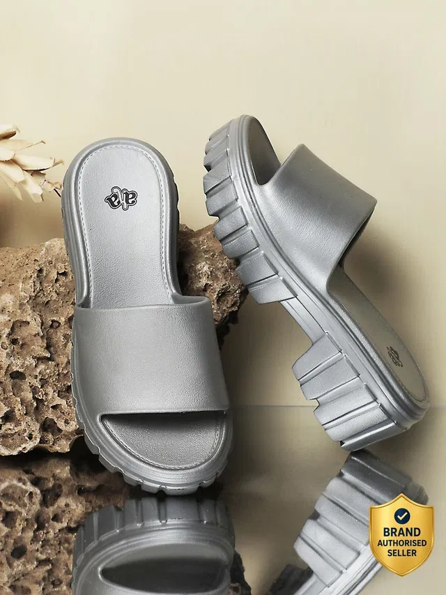 LIBERTY Women Heels