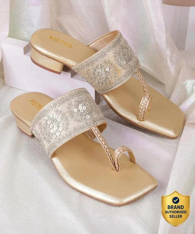 METRO EmbellishedBlock Women Heels