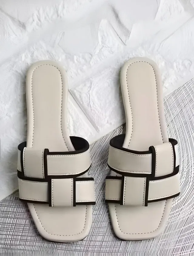 Moncada Women Flats