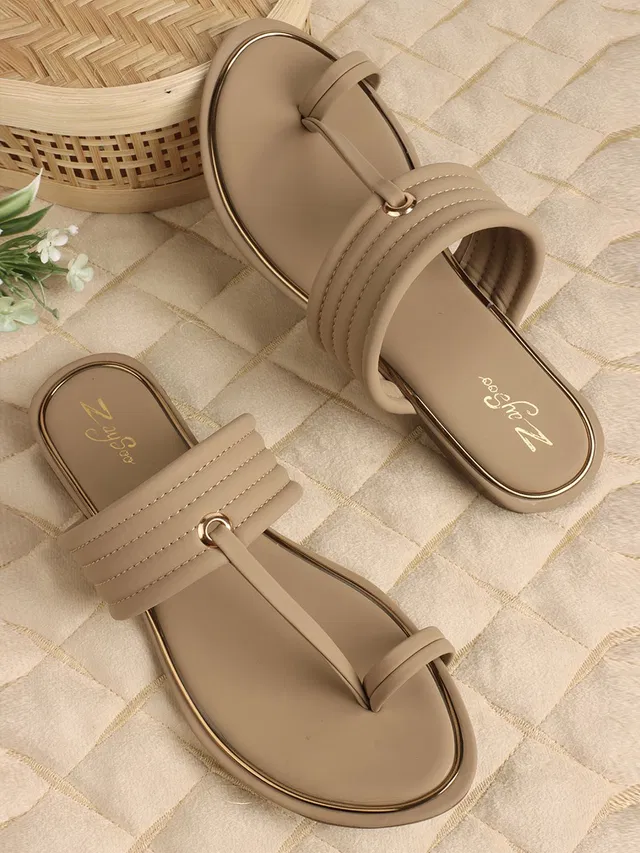 zaysoo Women Flats