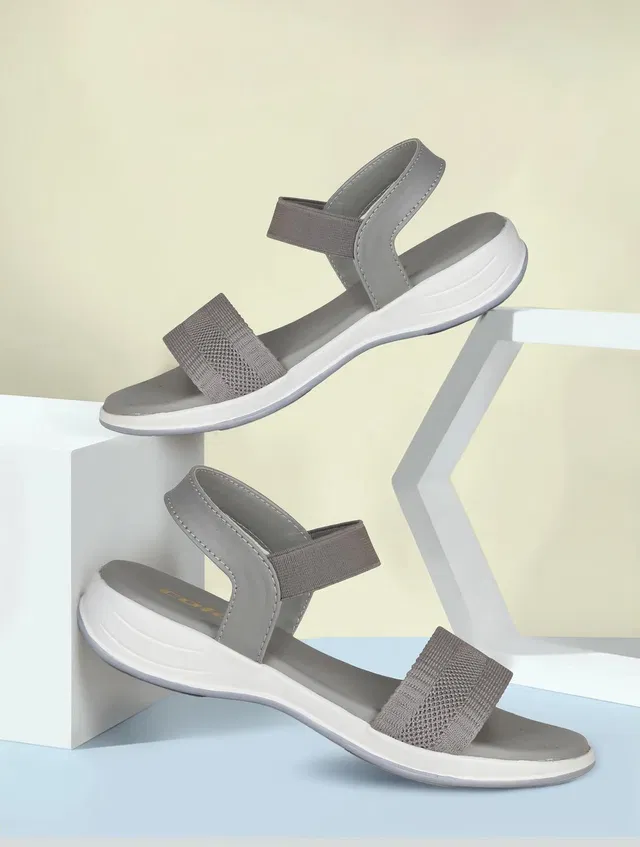 Colo Women Flats