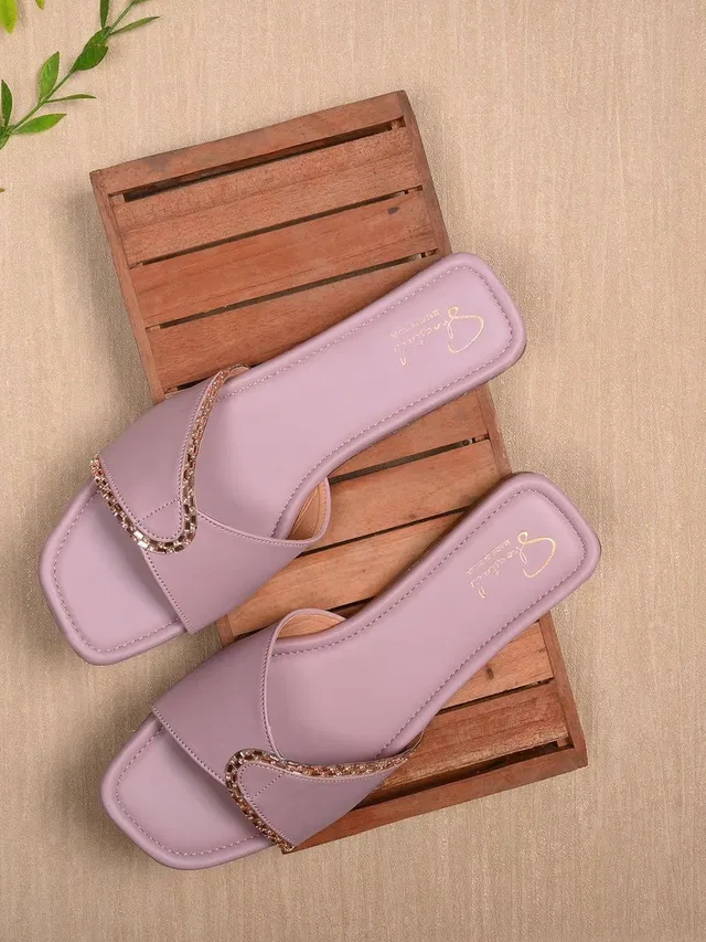 Shoestail Women Flats