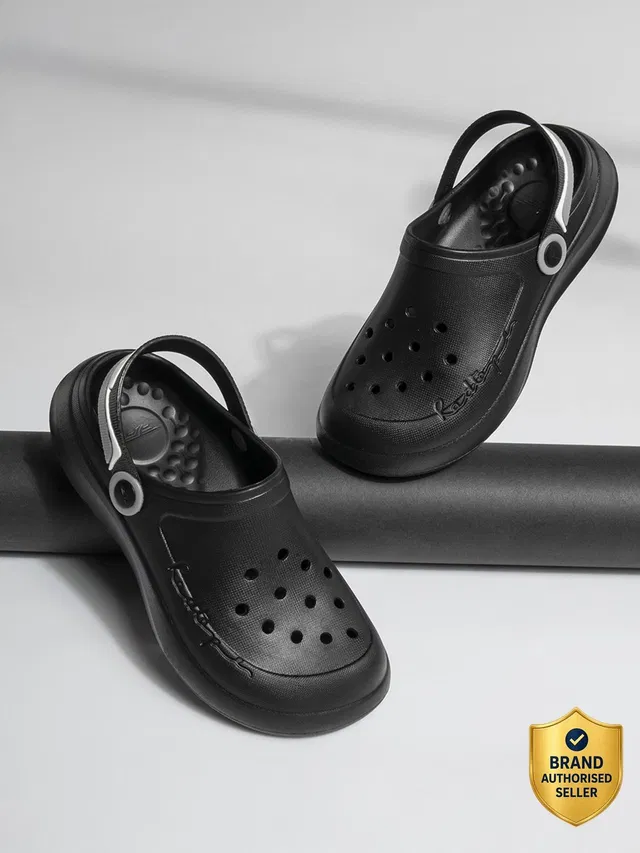 RED TAPE Women Clogs