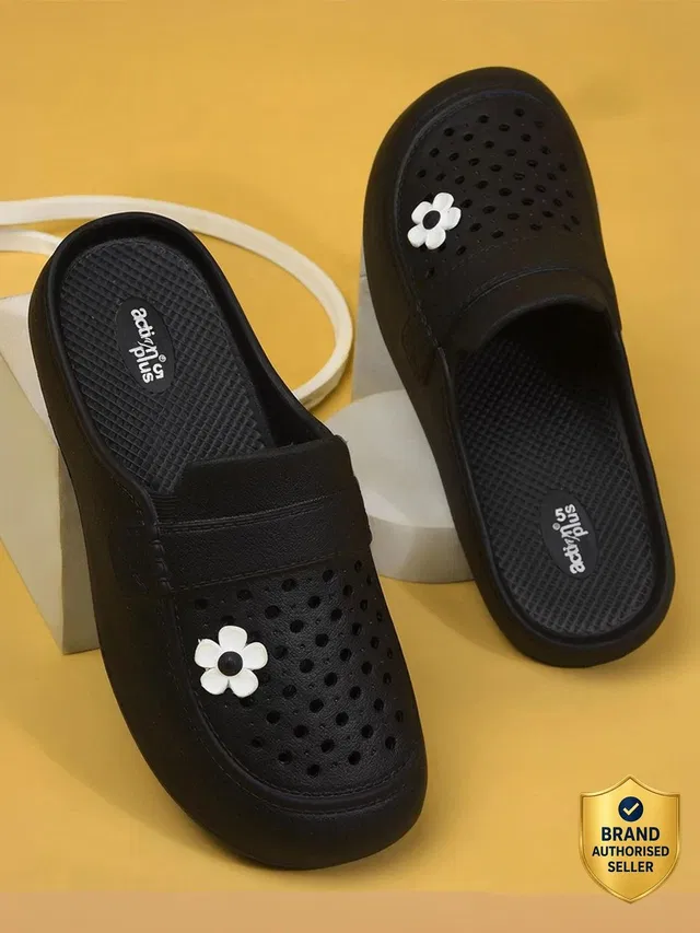 action ONTL-35 Women Clogs