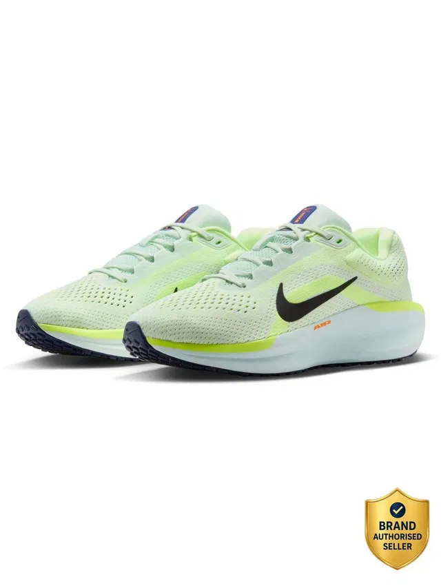 NIKE WMNS AIR WINFLO 11 Running Shoes For Women