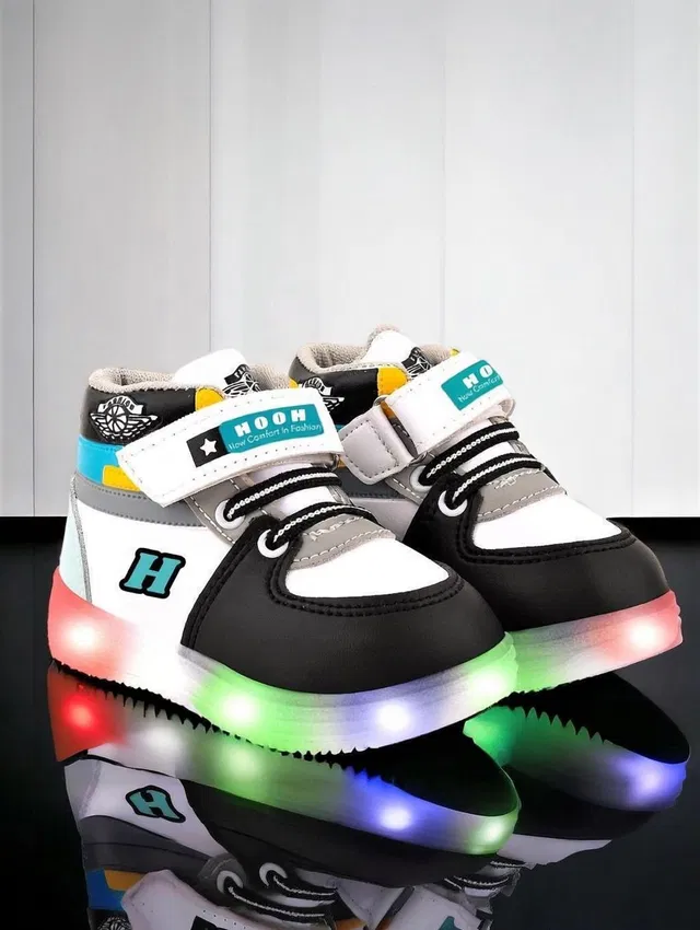 HOOH - Now comfort in fashion Boys & Girls Strap Walking Shoes