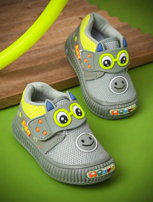 kats Boys & Girls Strap Sneakers