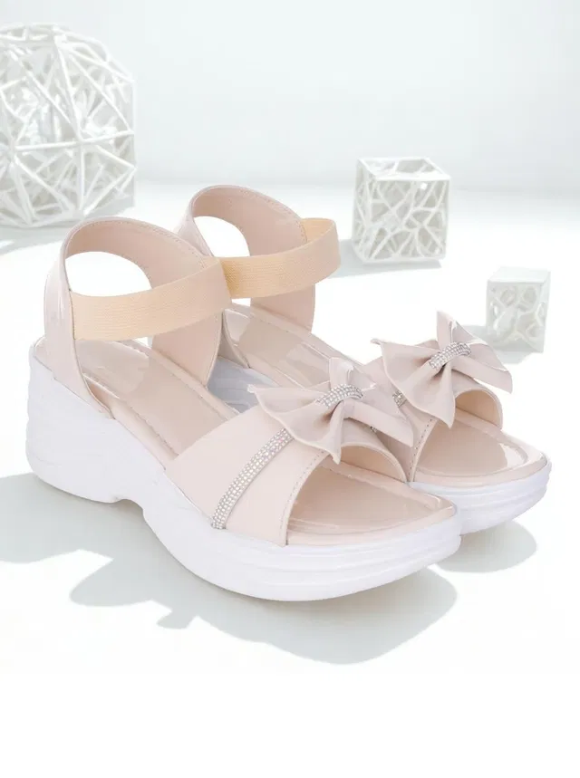 CST Lifestyle Disney Princess Girls Strap Wedges