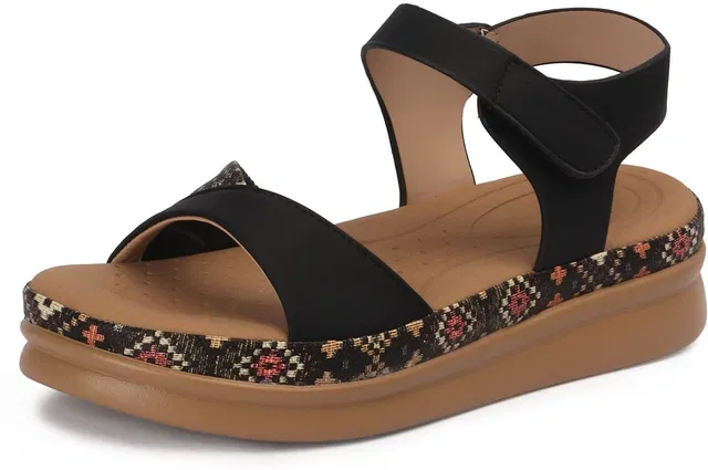 Vendoz Girls Velcro Strappy Sandals