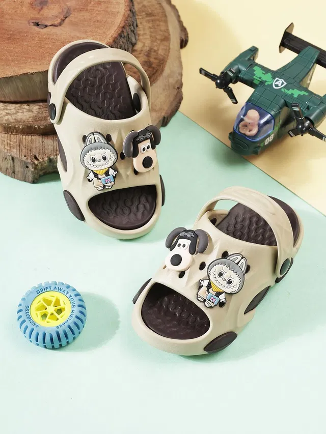 OUNIK STYLE Goofy Boys & Girls Slip-on Clogs