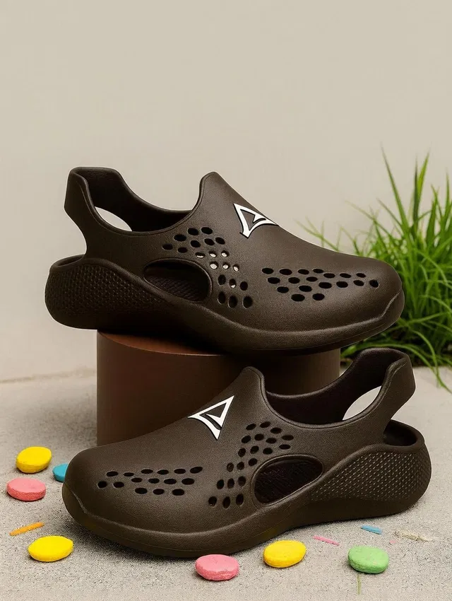 amaezo Boys & Girls Slip-on Clogs