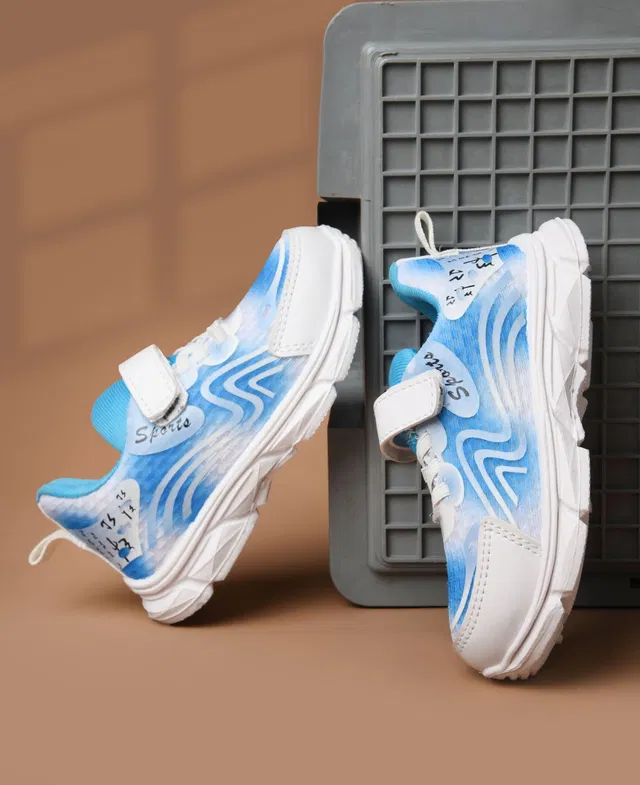 Miss & Chief Captain America Girls Lace Running Shoes