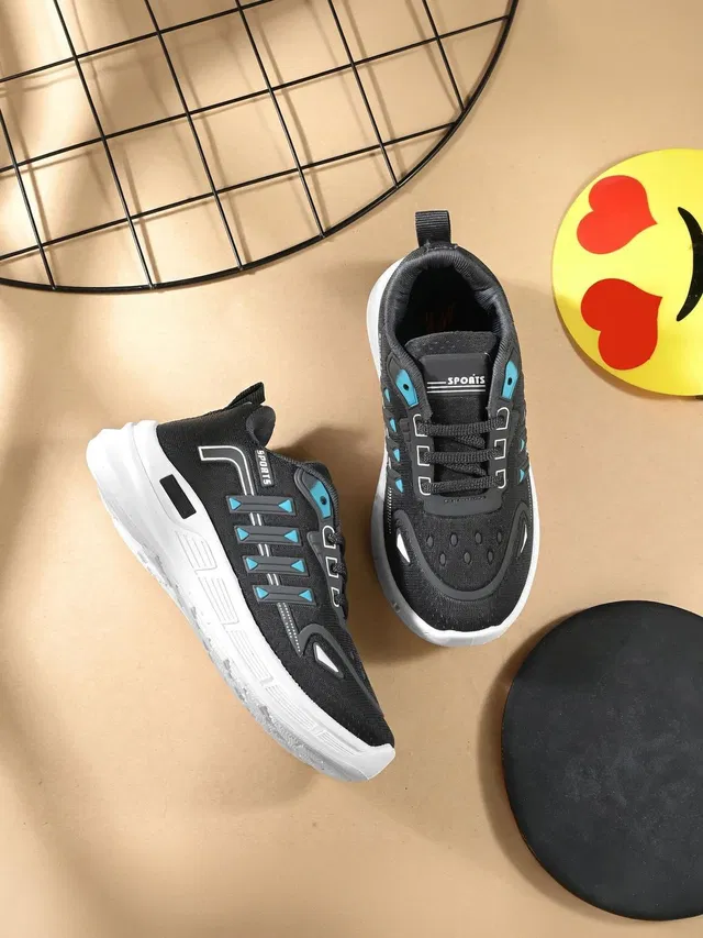 Birde Boys Lace Walking Shoes