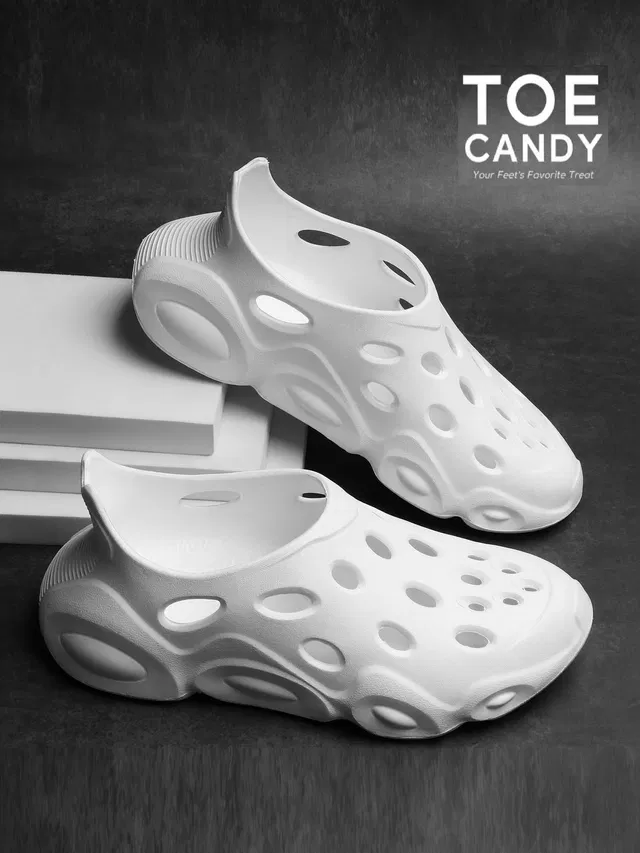 TOE CANDY Men Clogs