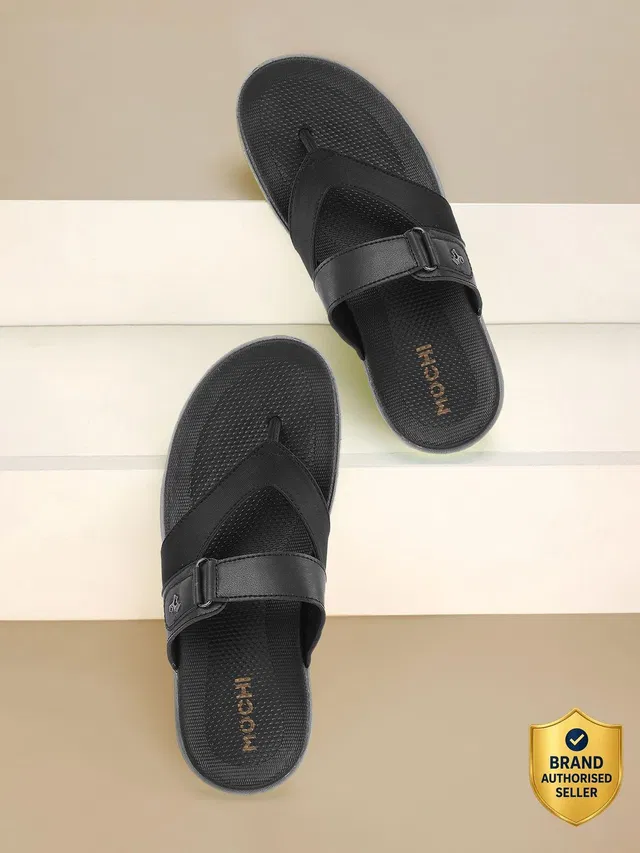 MOCHI Men Sandals
