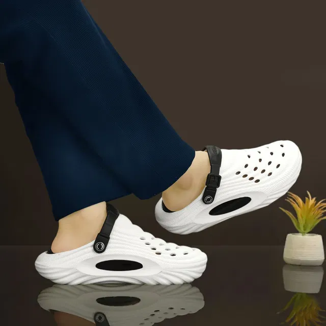 INKLENZO Men Sandals
