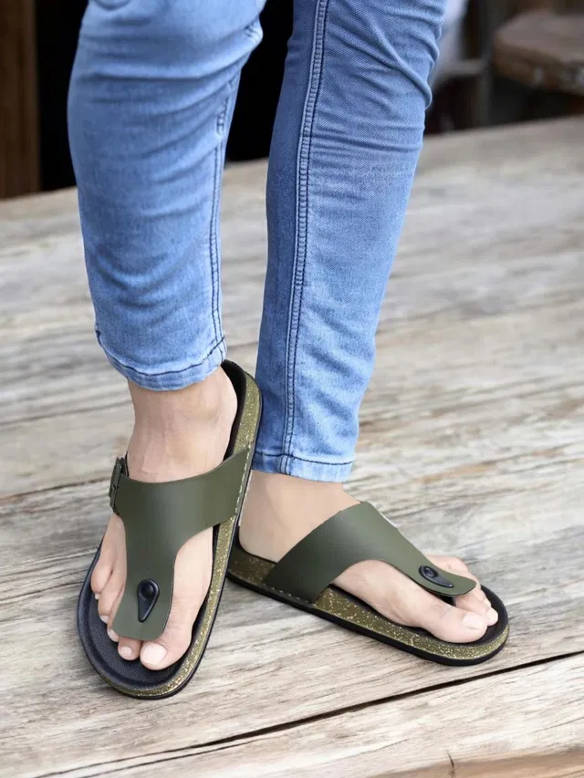 aadi Men Slippers