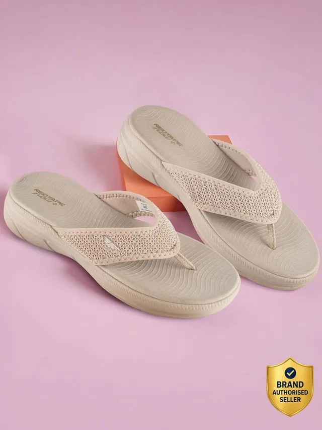 RED TAPE Women Flip Flops