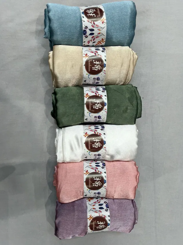 RTEX Woven Satin Blend Girls Scarf
