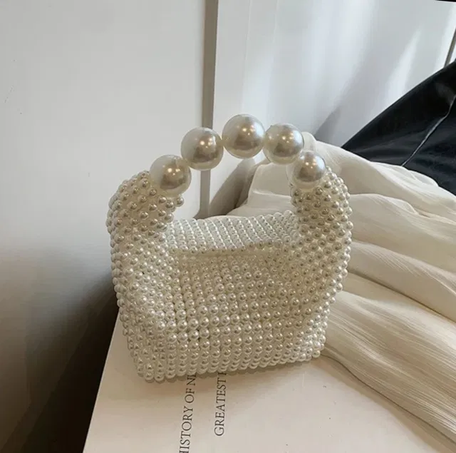AURIXA Party Cream, White  Clutch