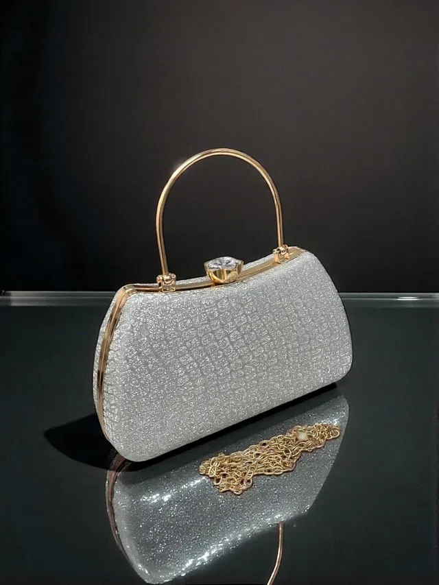 Kate Linn Party Silver  Clutch