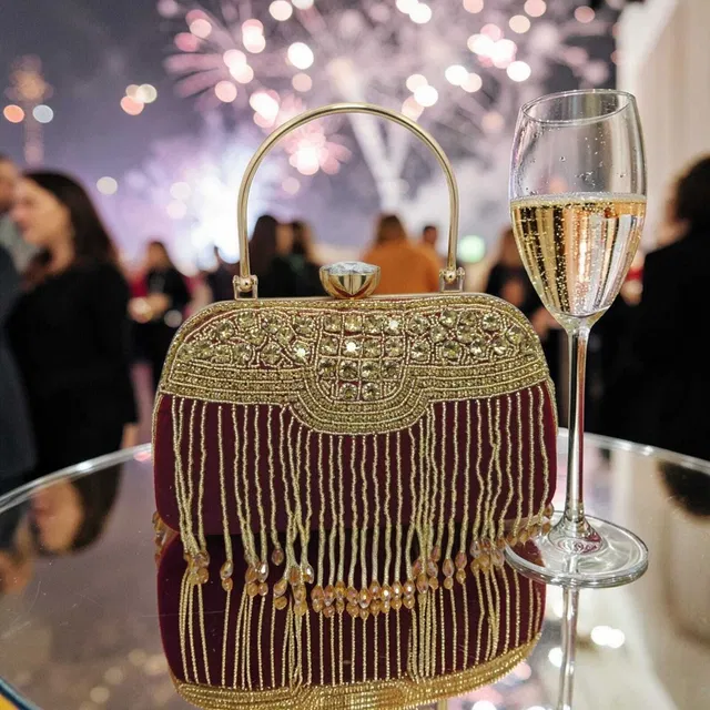 mjenterprises Party Maroon  Clutch