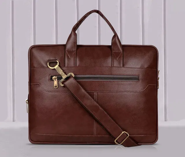 DEOXO Men Brown Messenger Bag