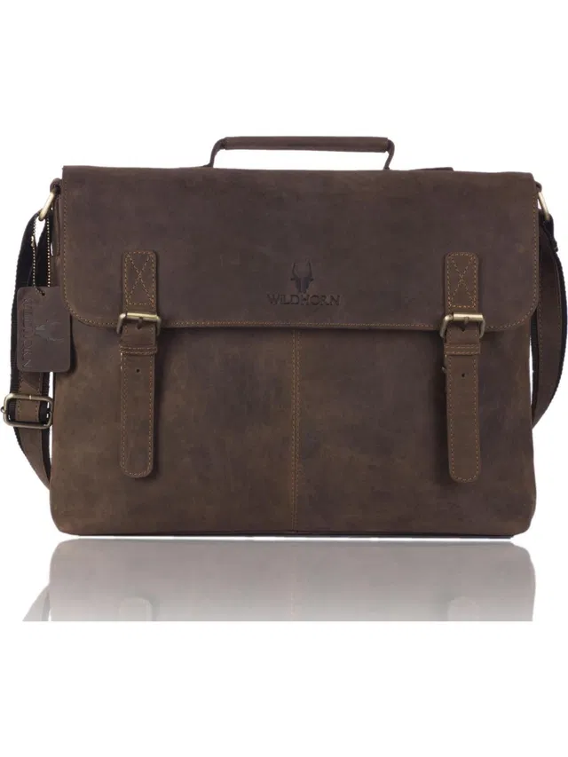WILDHORN Men Brown Messenger Bag