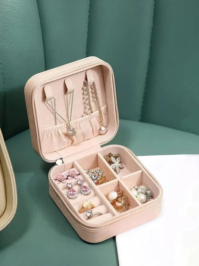 SOCHEP Jewelry Mini Organizer Box for Women Travel Storage Case PU Leather jewellery organisers Vanity Box