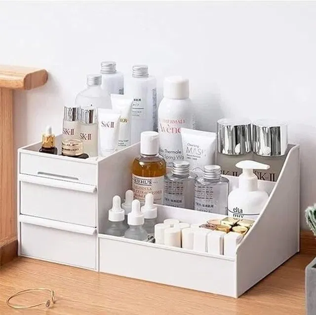 DD BROTHERS Cosmetic box Organizator with open space brings you the most convenient storage yet. Vanity Box